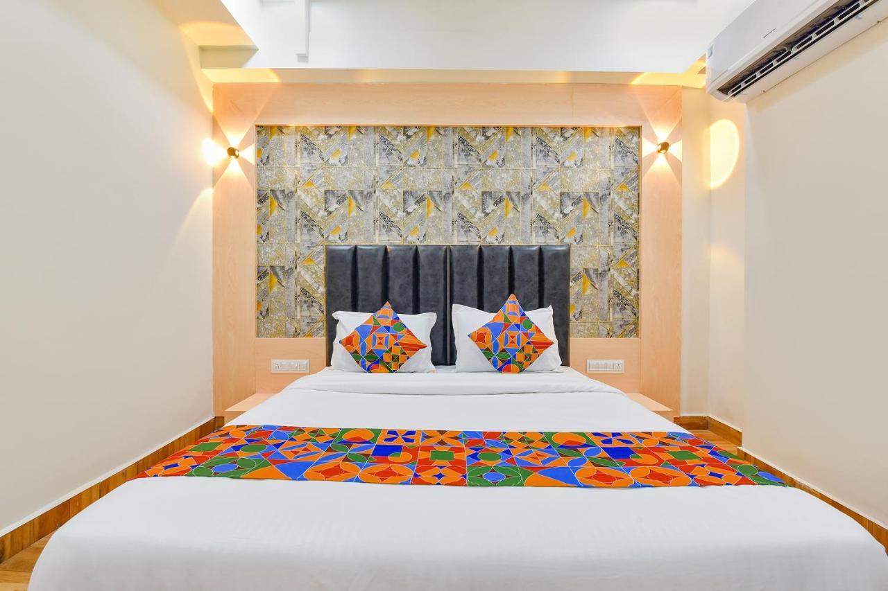 Fabhotel Symphony Grand Ahmedabad Exterior foto